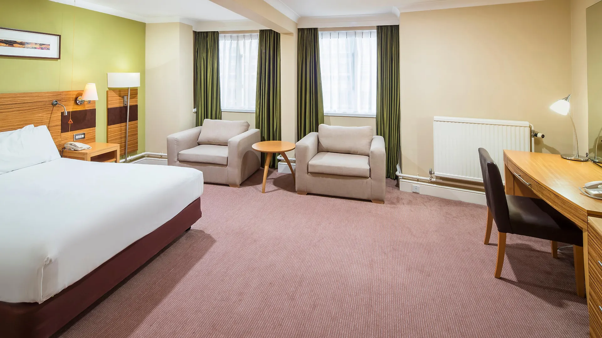 Crowne Plaza Chester By Ihg Hotel