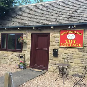 https://ringinglow-toy-cottage.yorkshirehotels.net
